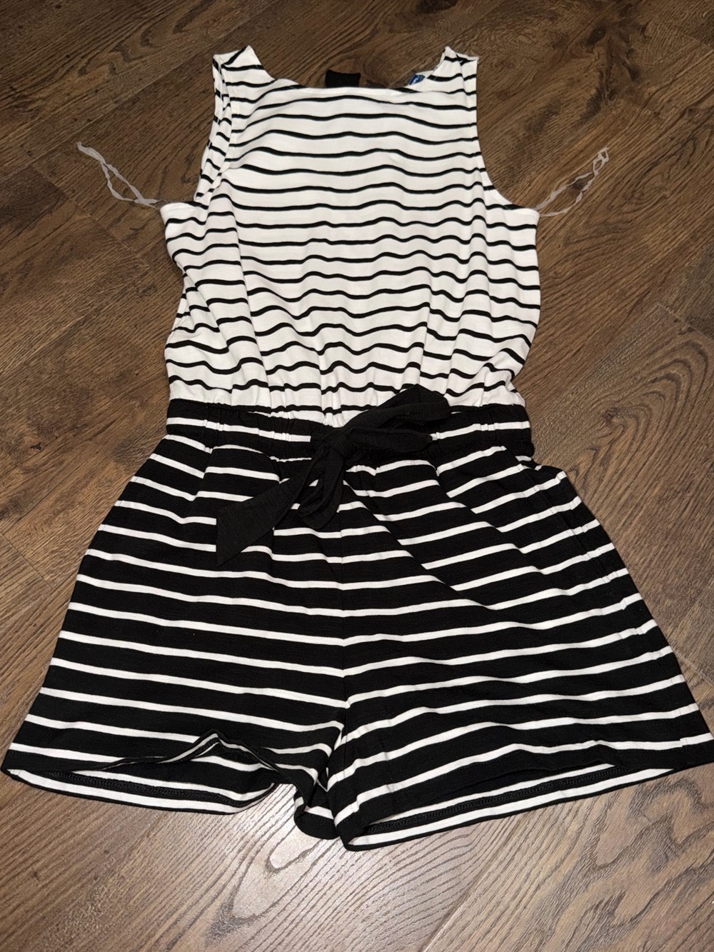 Womens vineyard vines striped romper